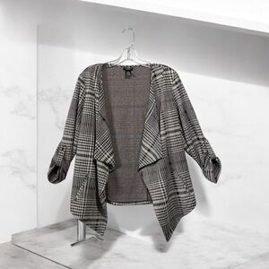 SOHO Apparel Ltd, Black & White Plaid Open Front Jacket, Medium